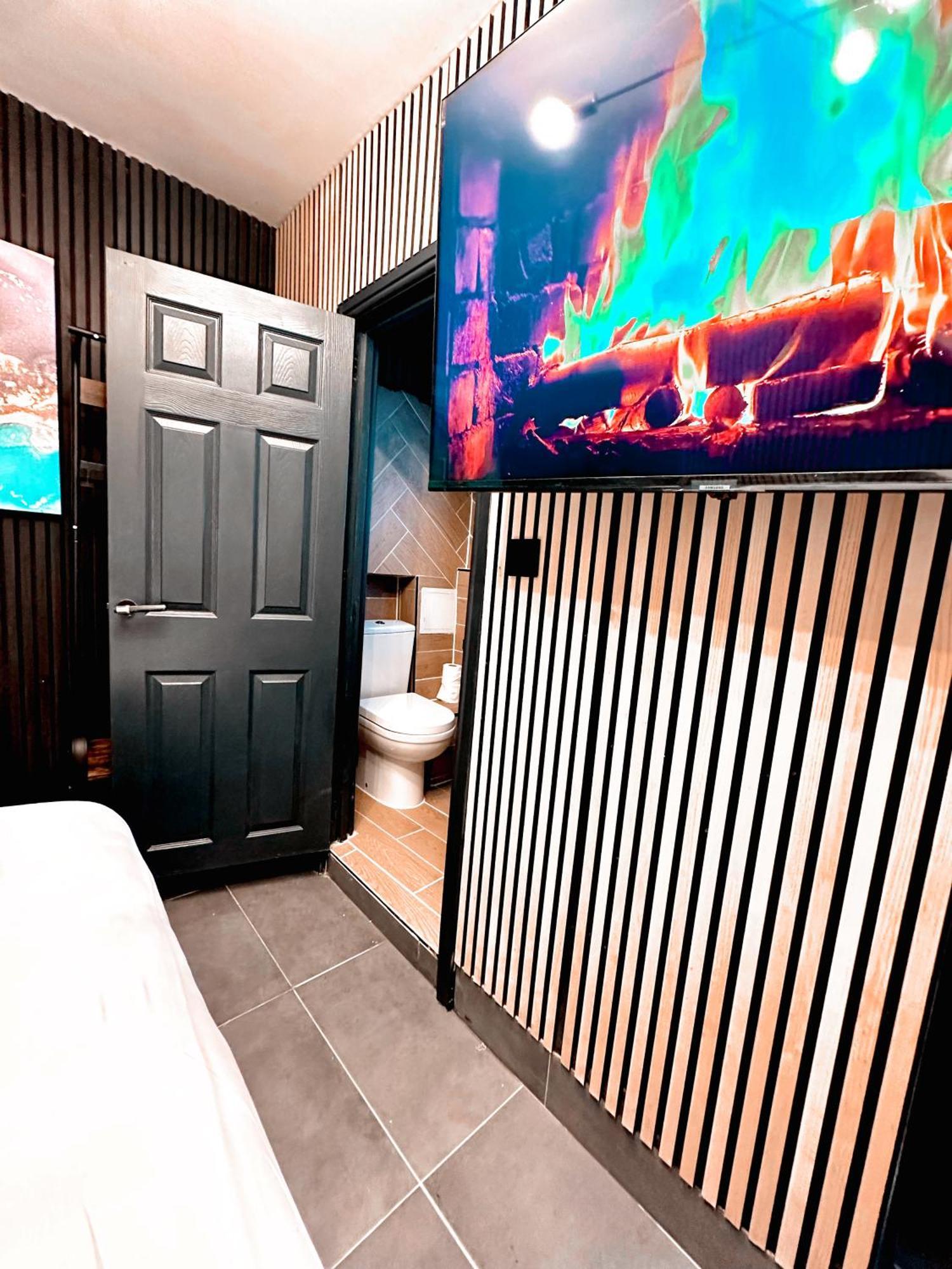 G Eighty Four Aparthotel Londres Exterior foto