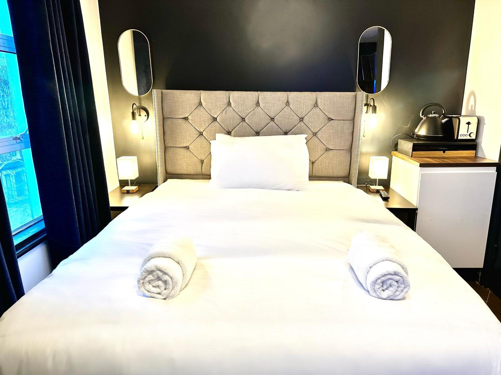 G Eighty Four Aparthotel Londres Exterior foto